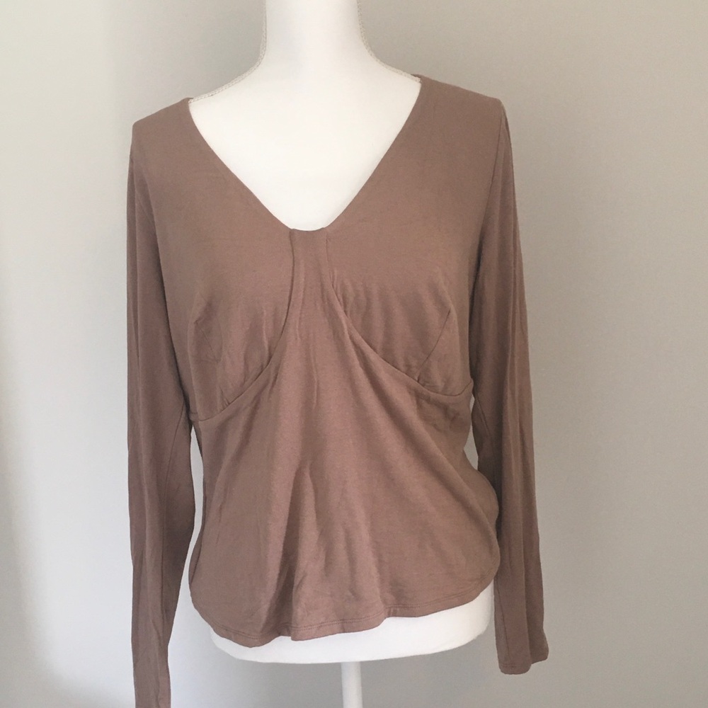 naked wardrobe Long Sleeve V-Neck Top in Taupe Brown
